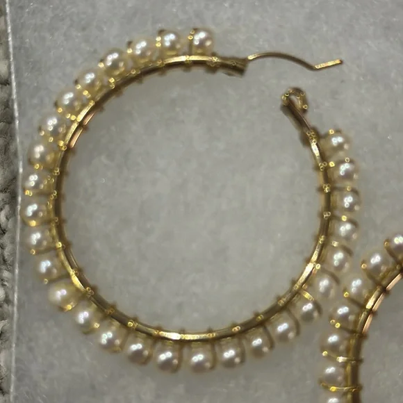 Pearl Hoop Earrings - Picture 6 of 6